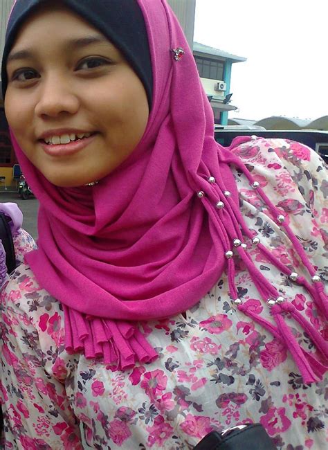 artis hijab bugil